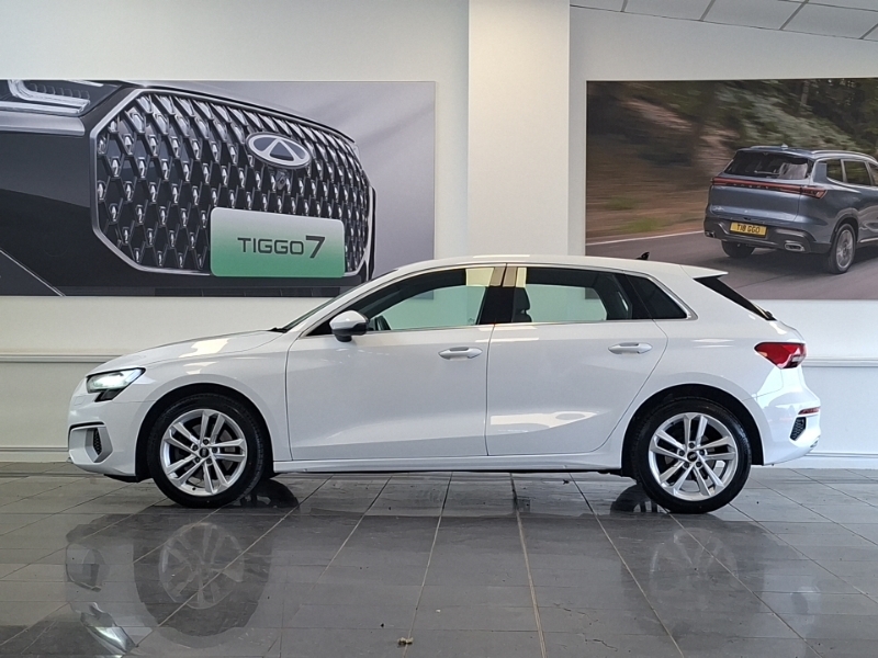 Audi A3 30 Tfsi Sport White #4