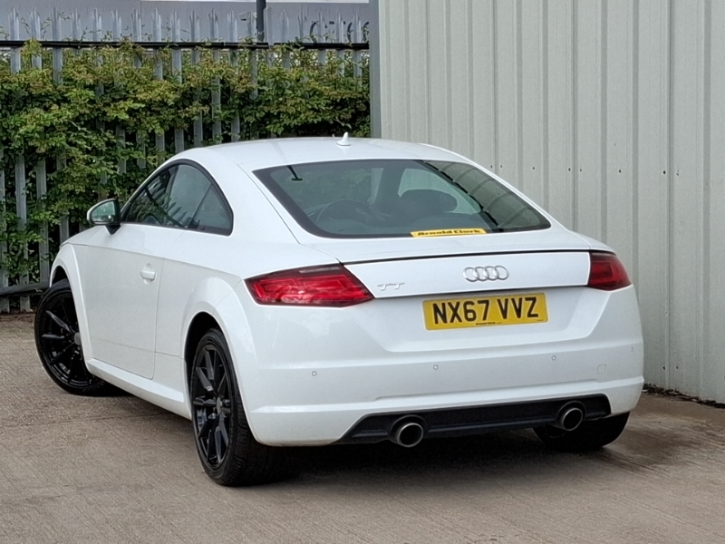 Audi TT 1.8T Fsi Sport White #2