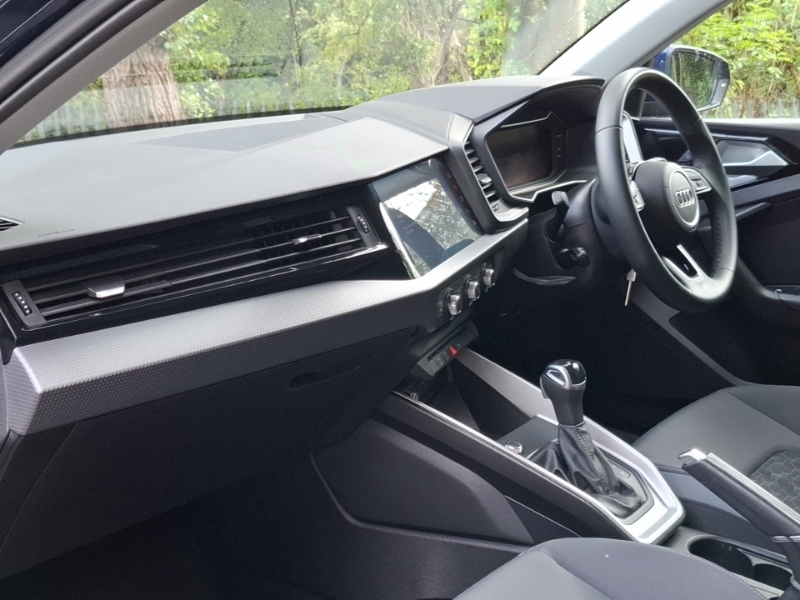 Audi A1 25 Tfsi Sport S Tronic Blue #5