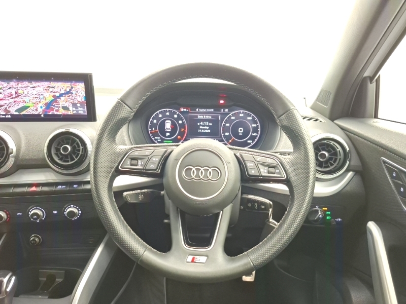 Audi Q2 S Line Blue #8