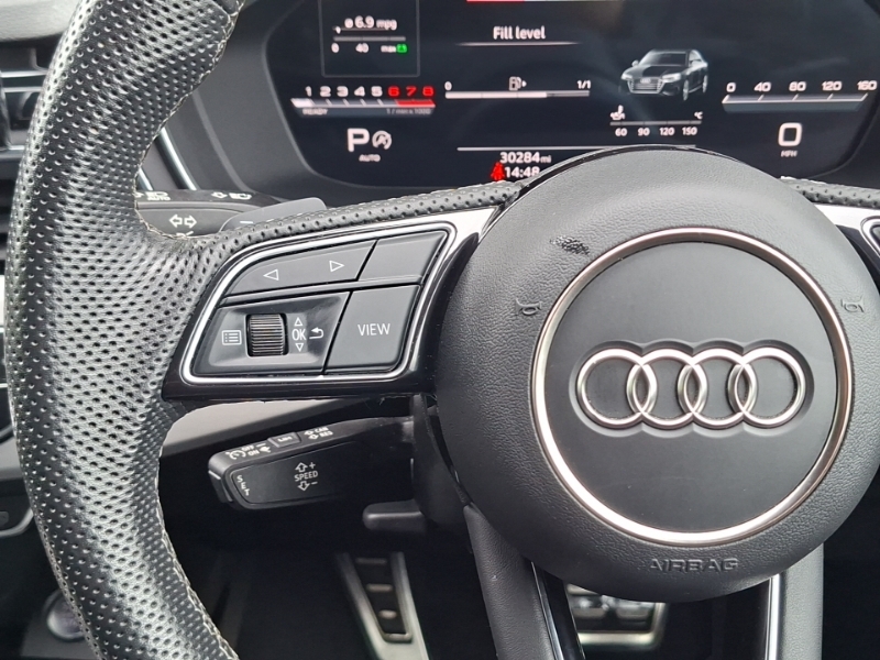 Audi A4 2L Black Edition Black #12
