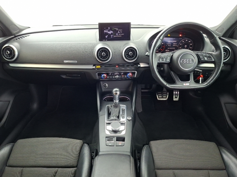 Audi A3 35 Tfsi Black Edition S Tronic Black #3