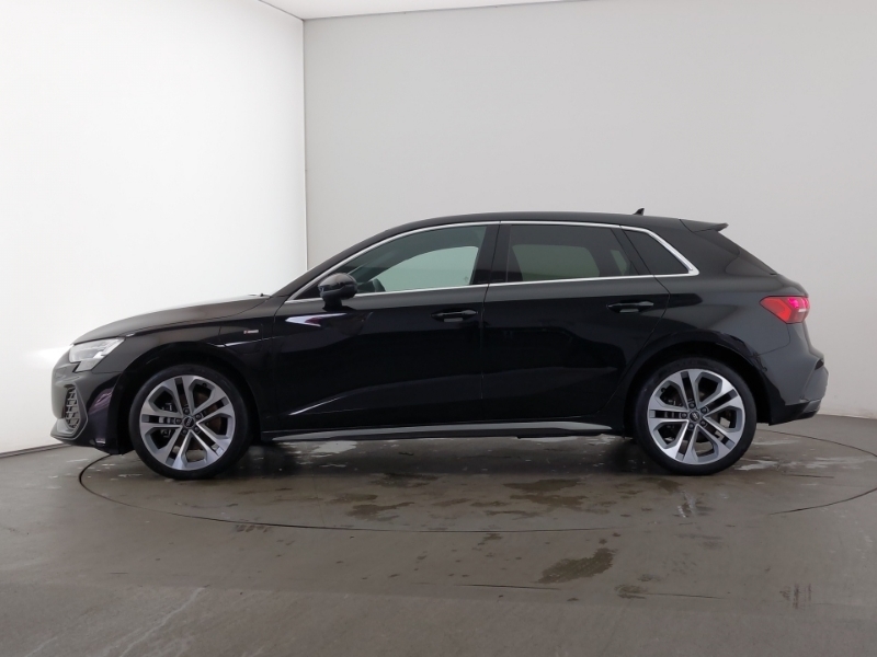 Audi A3 40 Tfsi E S Line S Tronic Black #4