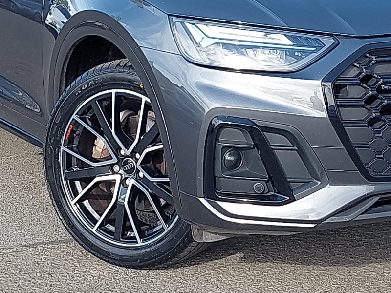 Audi Q5 Edition 1 Silver #20