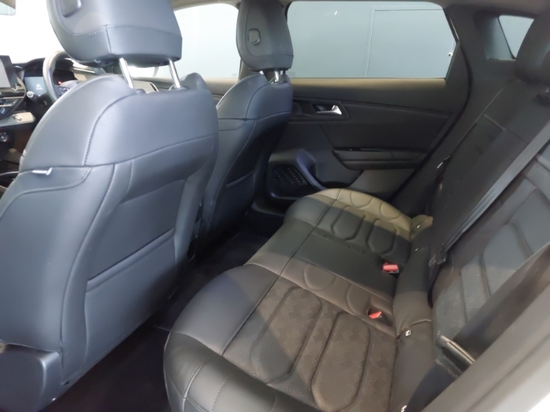 Citroen C5 X 1.2 Puretech 130 Shine Plus Eat8 White #6