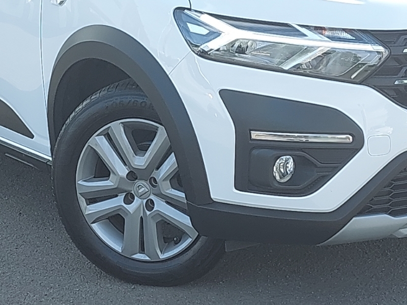 Dacia Sandero Stepway Hatchback Orange #20