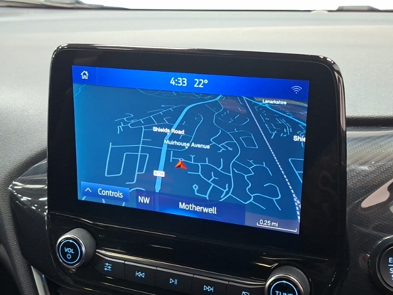 Ford Fiesta Active Black #10