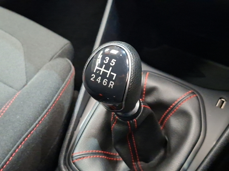 Ford Fiesta Active Black #16