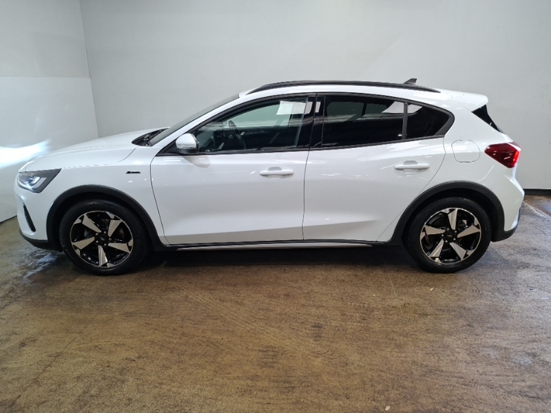 Ford Focus 1.0 Ecoboost Active White #4