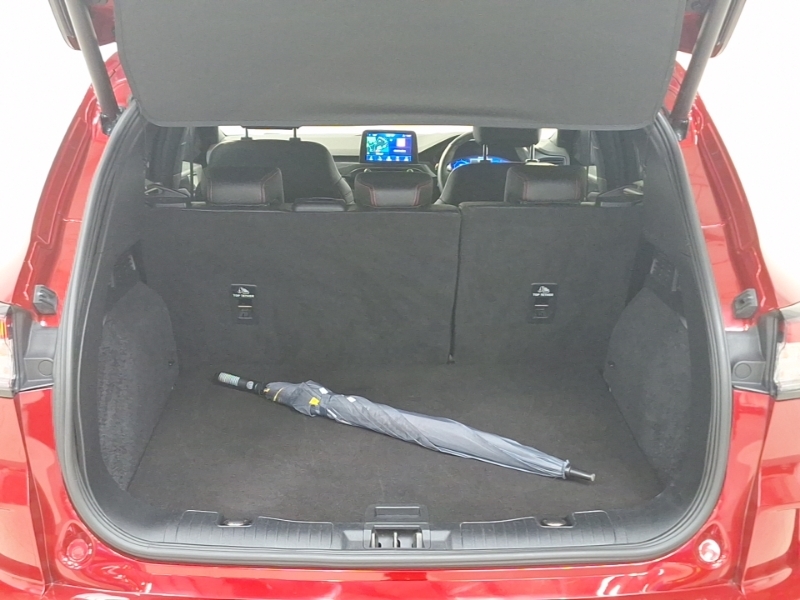 Ford Kuga Hatchback Silver #18