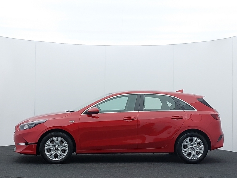 Kia Ceed 1.5T Gdi Isg 2 Red #4