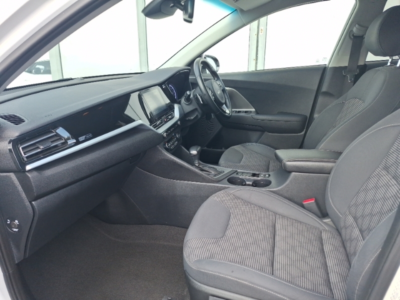 Kia Niro 1.6 Gdi Hybrid 2 Dct White #5