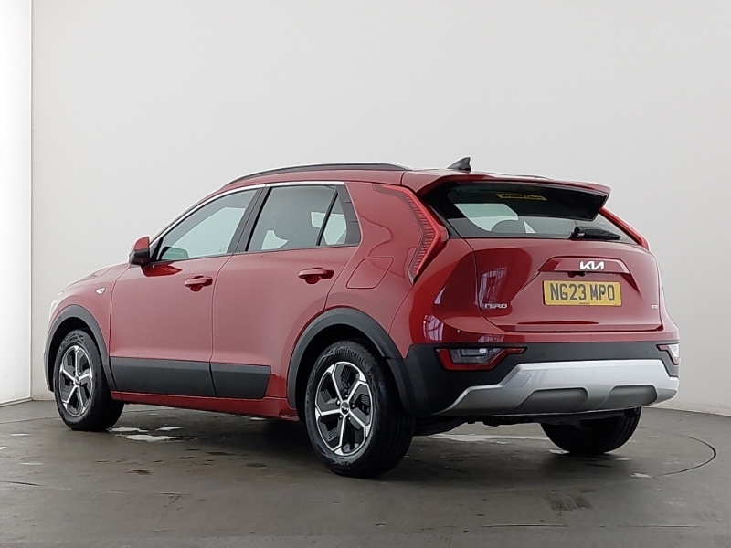 Kia Niro 1.6 Gdi Hybrid 2 Dct Red #2