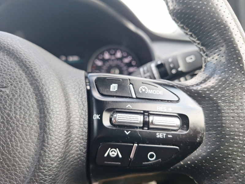 Kia RIO 2 Red #13