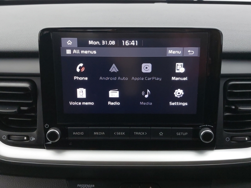 Kia Stonic Maxx White #15