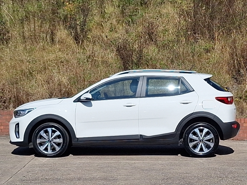 Kia Stonic 1.0T Gdi 99 2 White #4