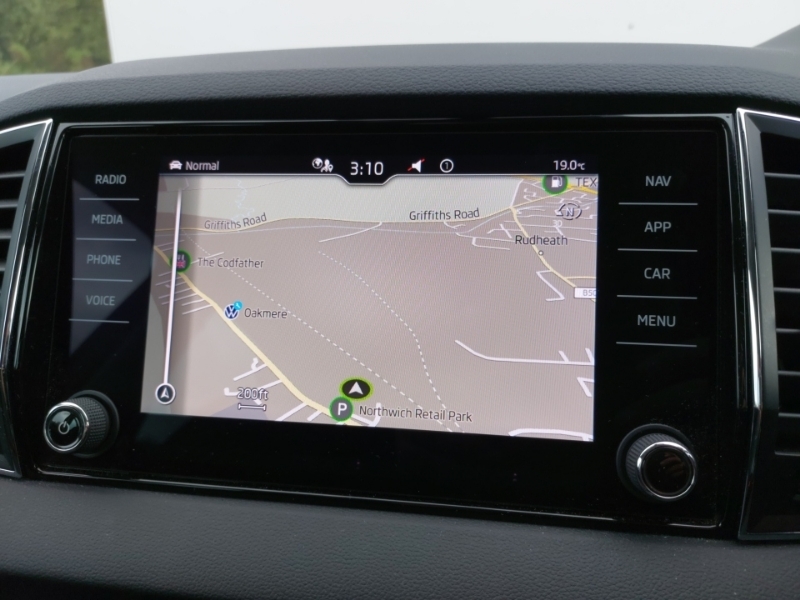 Skoda Karoq Se Technology Blue #10