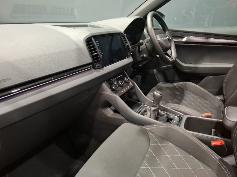 Skoda Karoq 1.5 Tsi Sportline Edition Silver #5