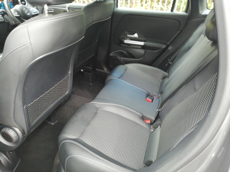 Mercedes-Benz GLA Class Gla 180 Sport Executive Grey #6