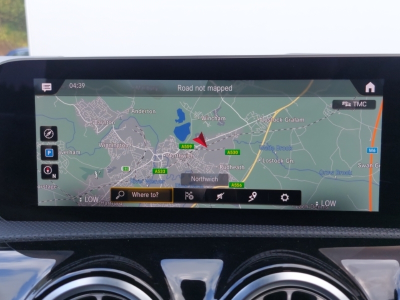 Mercedes-Benz A Class Hatchback 2.0 Yellow #10