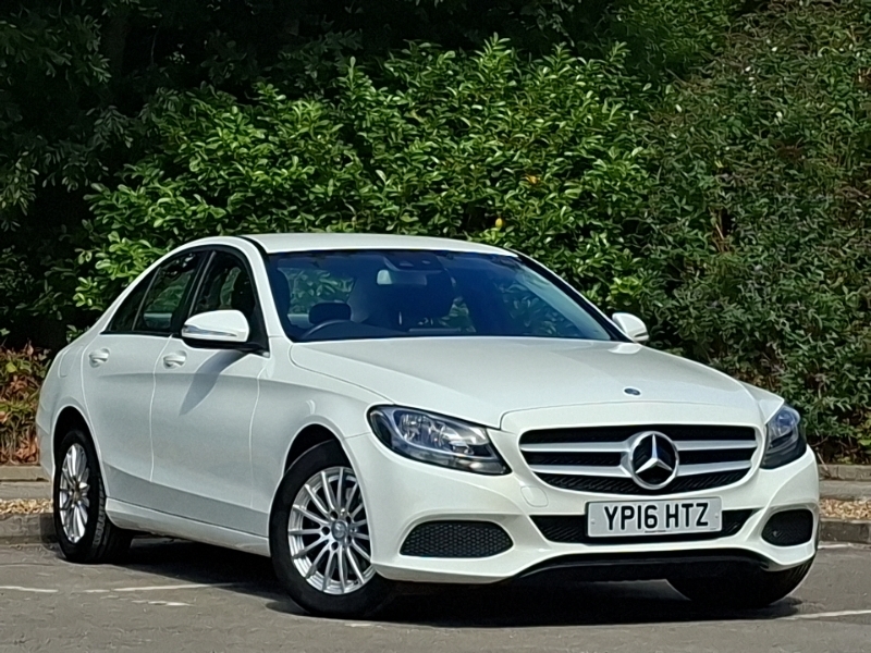 Mercedes-Benz C Class C220 Bluetec Se White