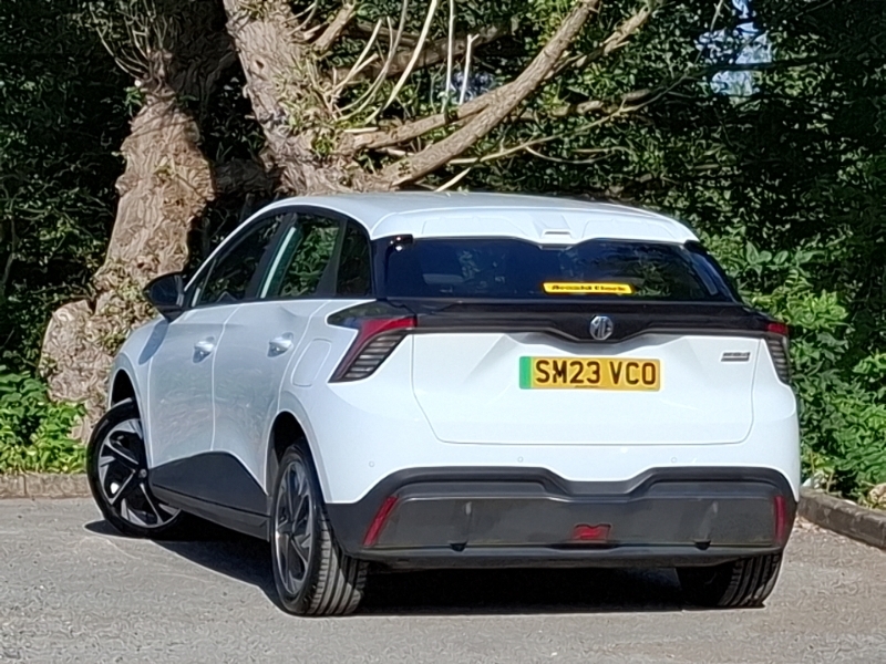 MG MG4 125Kw Se Ev 51Kwh White #2