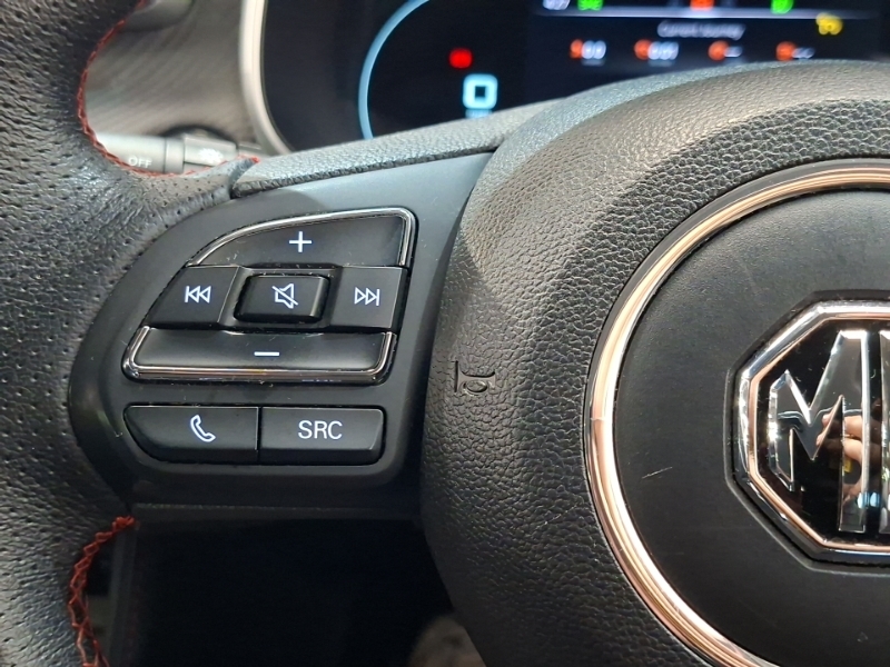 MG ZS Exclusive  #12