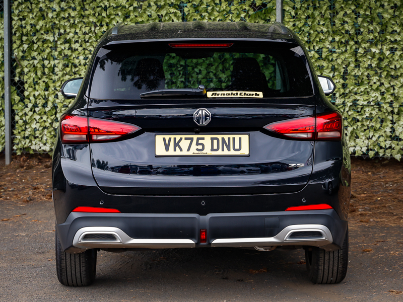 MG ZS Se Red #9