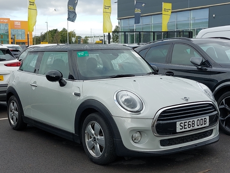 Mini Hatch 1.5 Cooper Classic II Silver