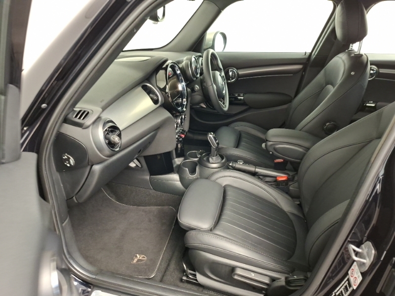 Mini Hatch 1.5 Cooper Classic Grey #7