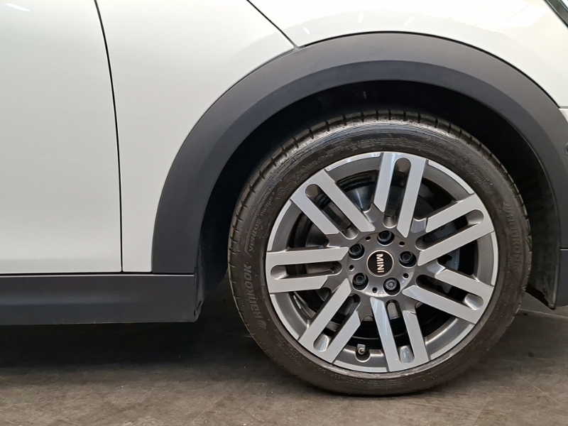 Mini Hatch 1.5 C Classic White #14