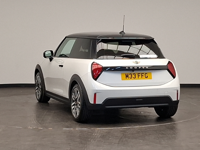 Mini Hatch 1.5 C Classic White #2