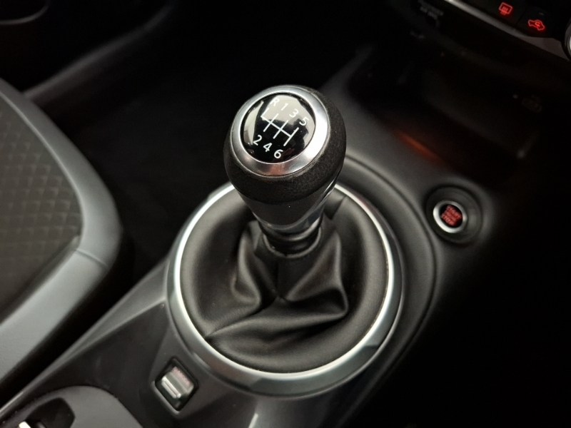 Nissan Juke Acenta Grey #15