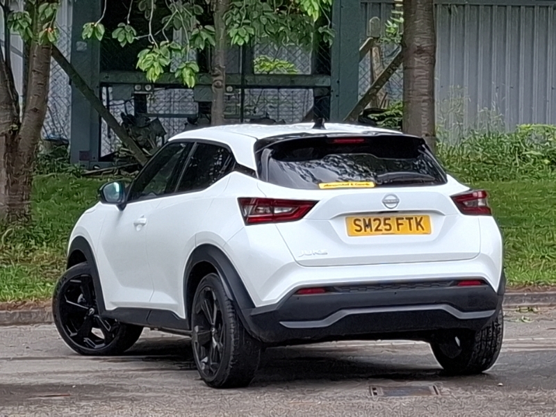 Nissan Juke 1.0 Dig-t Tekna White #2