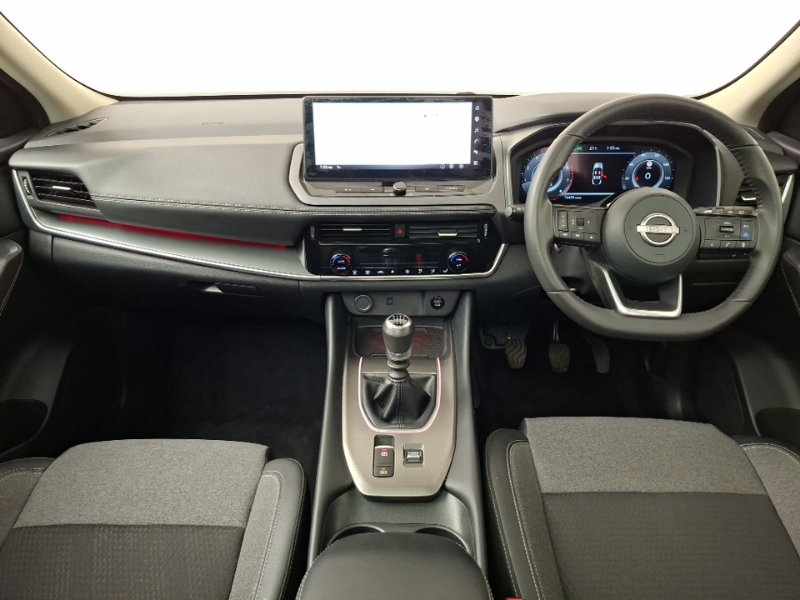 Nissan Qashqai 1.3 Dig-t Mh N-connecta Glass Roof Black #3