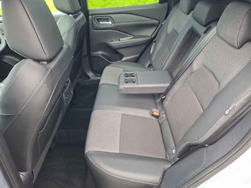 Nissan Qashqai 1.3 Dig-t Mh N-connecta Grey #6