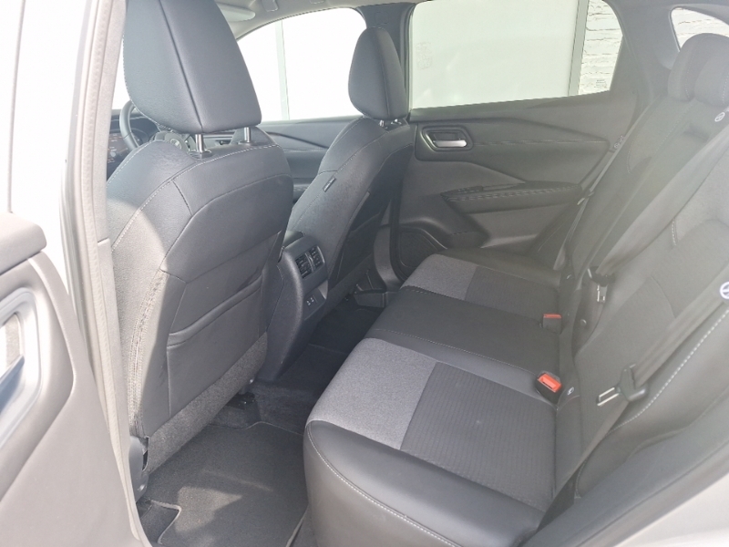 Nissan Qashqai 1.3 Dig-t Mh 158 N-connecta Xtronic Silver #6