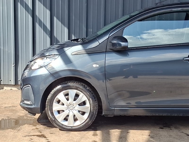 Peugeot 108 Active White #19
