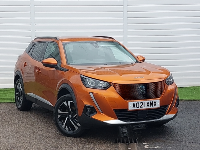 Peugeot e-2008 100Kw Allure Premium 50Kwh Orange