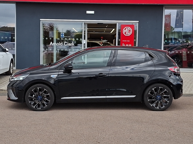 Renault Clio 1.6 E-tech Full Hybrid 145 Esprit Alpine Black #4