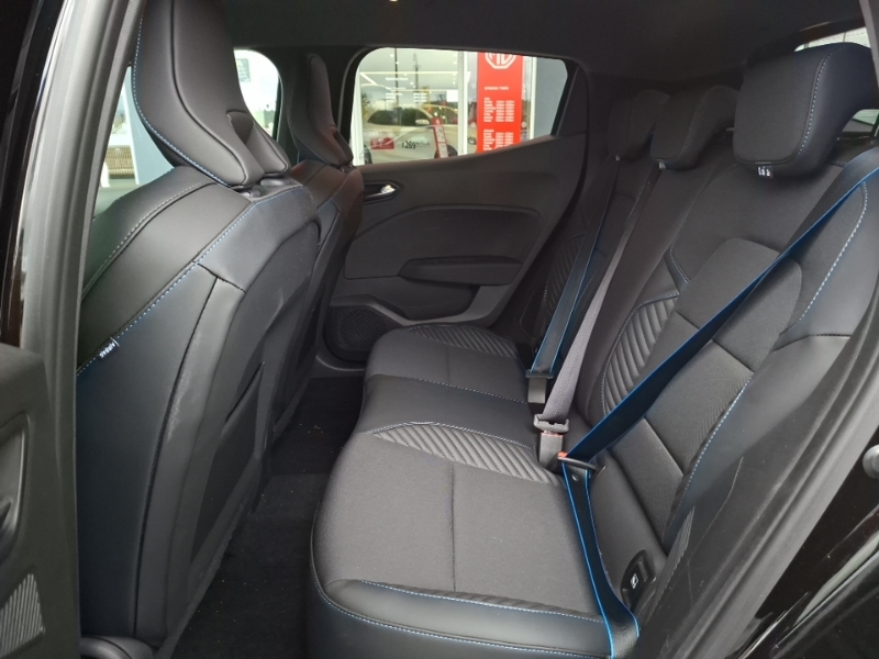 Renault Clio 1.6 E-tech Full Hybrid 145 Esprit Alpine Black #6