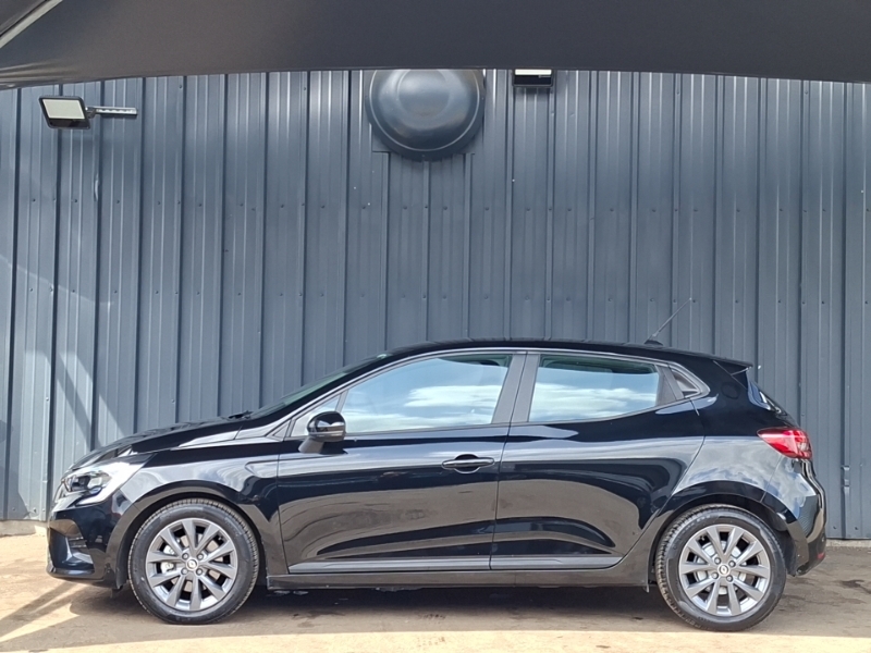 Renault Clio 1.6 E-tech Full Hybrid 145 Evolution Black #4