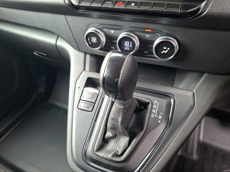 Renault Kangoo Start White #16