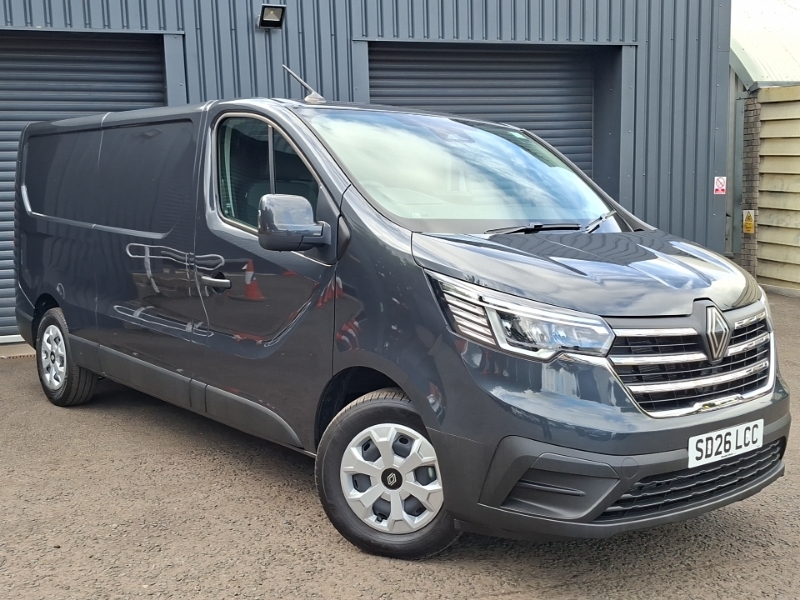 Renault Trafic Advance White #7