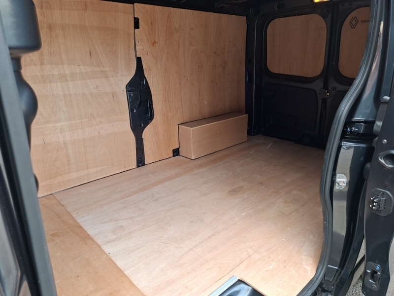 Renault Trafic Ll30 Blue Dci 130 Advance Safety Van Grey #6