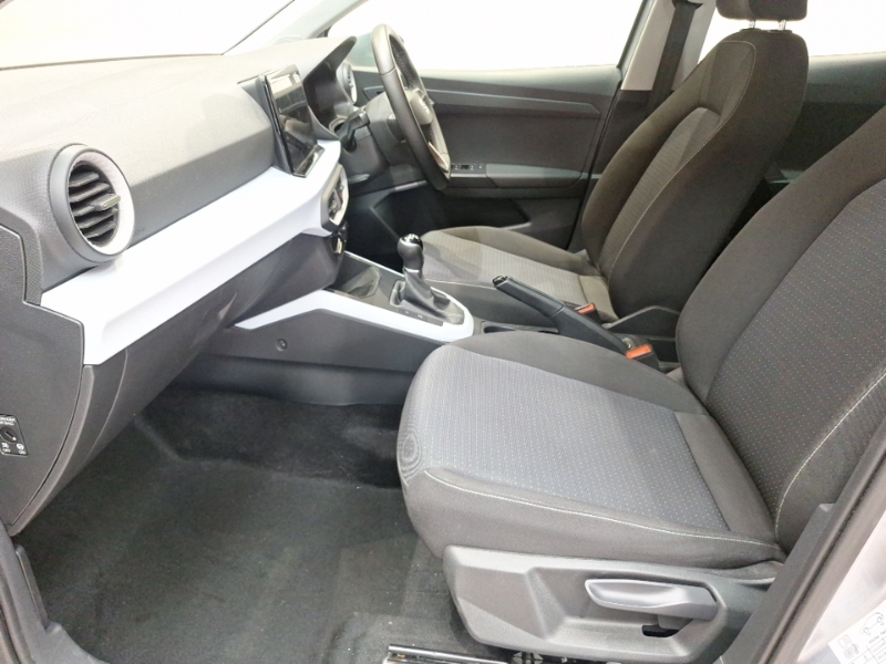 Seat Arona 1.0 Tsi Se Technology Silver #5