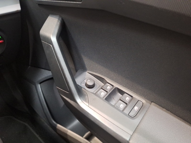 Seat Arona Se Technology Blue #17
