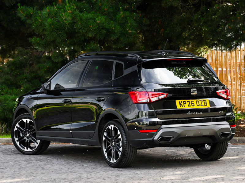 Seat Arona 1.0 Tsi 115 Fr Sport Dsg Black #2