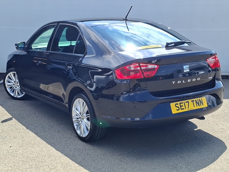 Seat Toledo 1.2 Tsi 110 Style Advanced Black #2