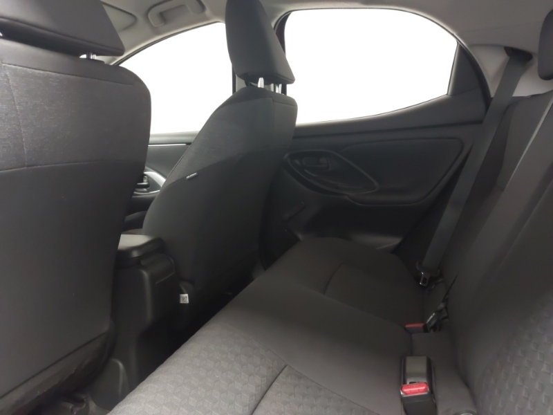 Toyota Yaris 1.5 Hybrid Icon Cvt Red #6
